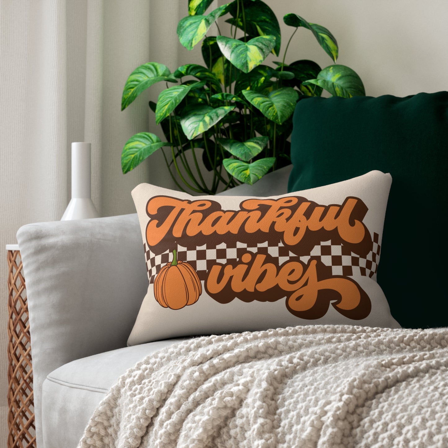 Thankful Vibes Retro Lumbar Pillow – Cozy Thanksgiving & Autumn Home Décor Accent
